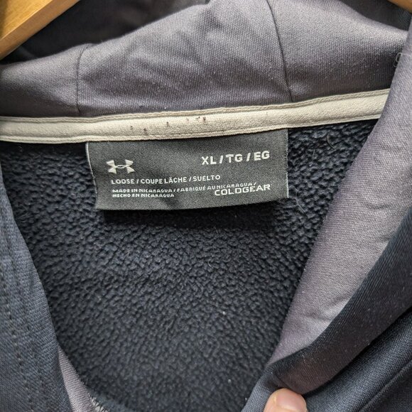 Under armour hoodie - Picture 3 of 3